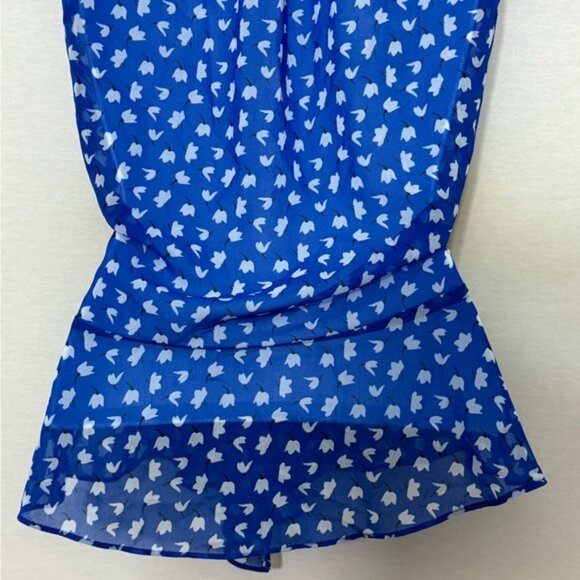 O-59 CAbi Blue White & Black Floral Pleated Front Sleeveless Button‎ Down Blouse - Picture 7 of 15